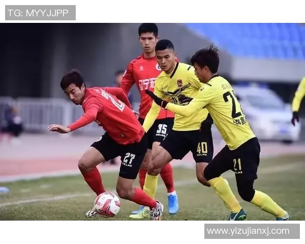 北京足球队在精英赛中的灵活性展现与战术分析